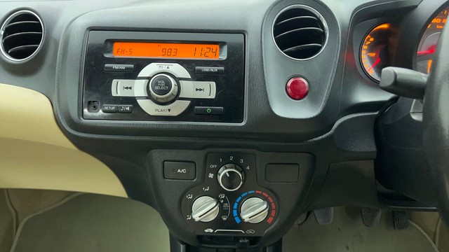 Second-hand 2014 Honda Amaze S i-VTEC for sale in Pune-33