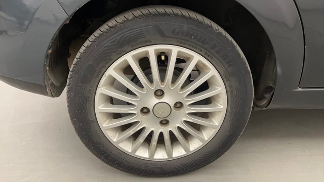 Second-hand 2015 Tata Zest Revotron 1.2 XT for sale in Pune-18