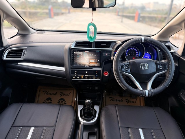 Second-hand 2017 Honda WR-V i-DTEC VX for sale in Indore-11