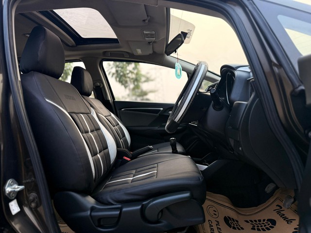 Second-hand 2017 Honda WR-V i-DTEC VX for sale in Indore-9