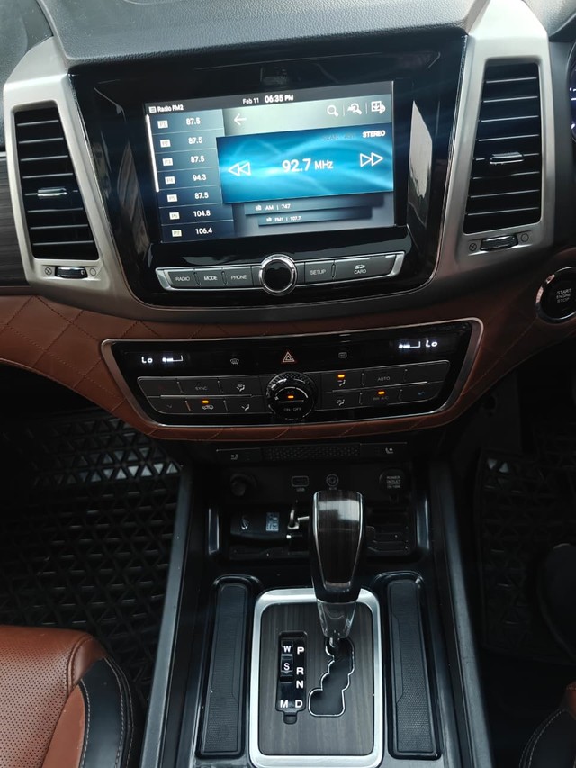 Mahindra Alturas G4 4X4 AT BSIV Second-hand 2019 Mahindra Alturas G4 4X4 AT BSIV for sale in Mumbai-8