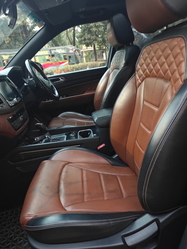 Mahindra Alturas G4 4X4 AT BSIV Second-hand 2019 Mahindra Alturas G4 4X4 AT BSIV for sale in Mumbai-6