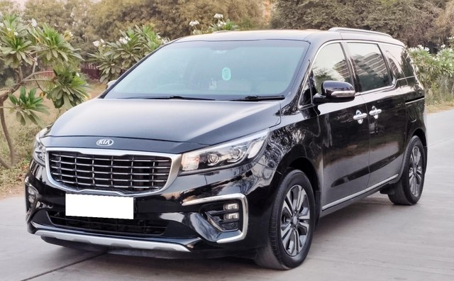 Kia Carnival Prestige 6 STR Second-hand 2020 Kia Carnival Prestige 6 STR for sale in Ahmedabad-4
