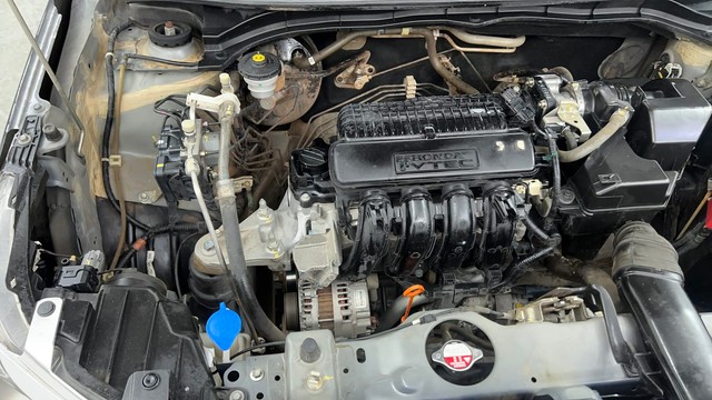 Second-hand 2021 Honda Amaze V for sale in Pune-38