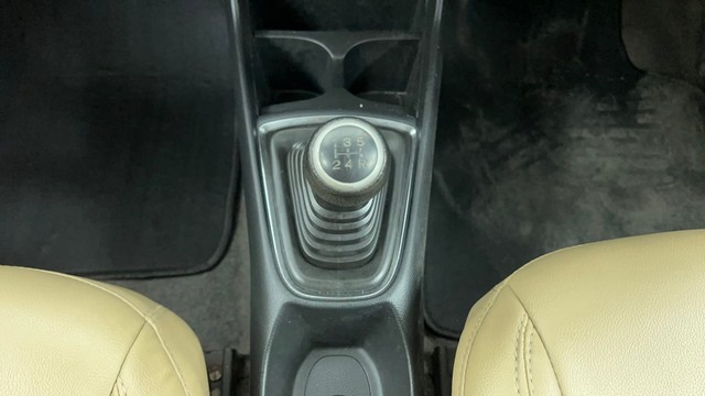 Second-hand 2021 Honda Amaze V for sale in Pune-12