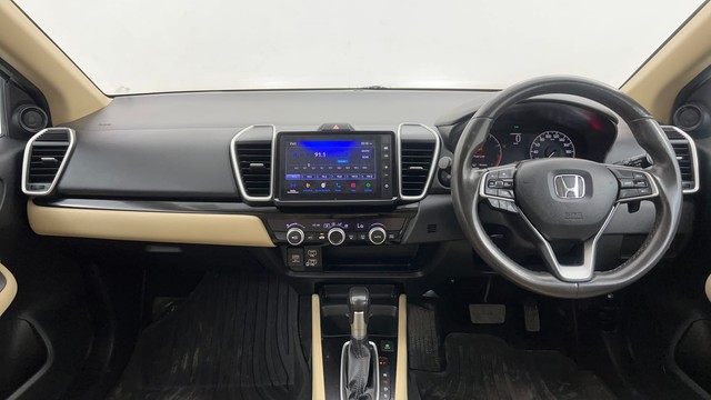 Second-hand 2022 Honda City VX MT for sale in Pune-11