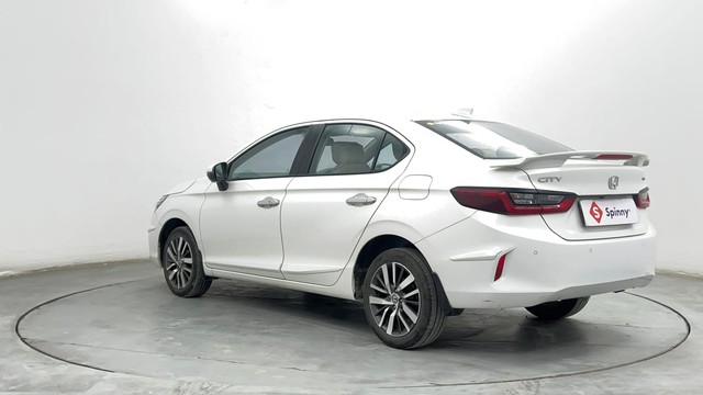 Second-hand 2022 Honda City VX MT for sale in Pune-5