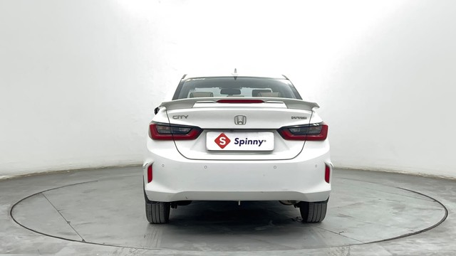 Second-hand 2022 Honda City VX MT for sale in Pune-4