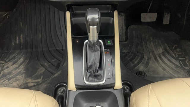 Second-hand 2022 Honda City VX MT for sale in Pune-12