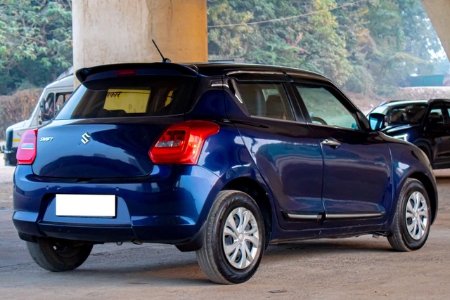 Second-hand 2021 Maruti Swift VXI BSVI for sale in Ahmedabad-11