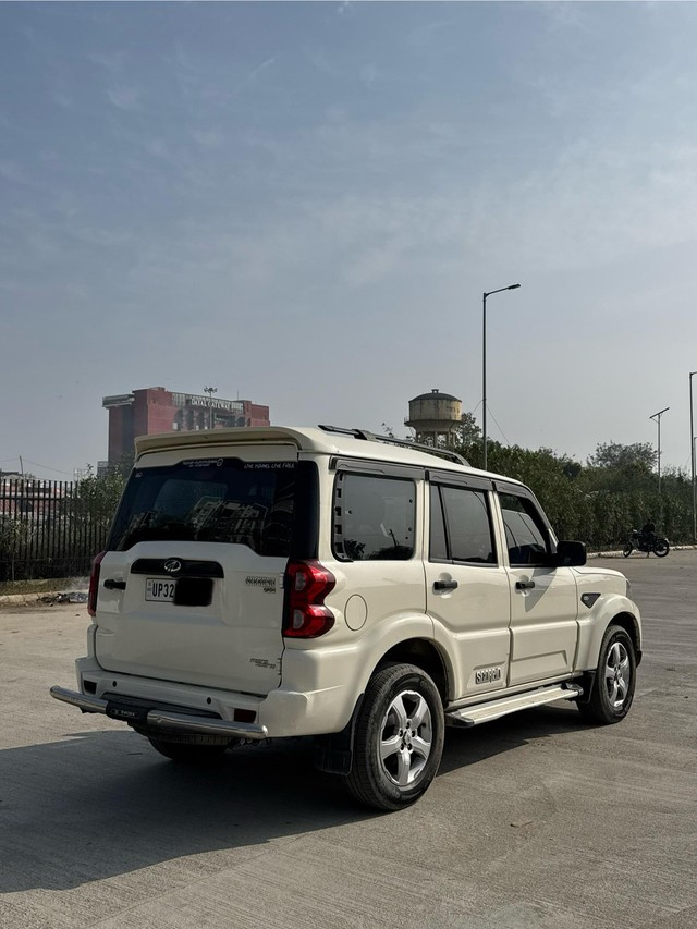 Second-hand 2020 Mahindra Scorpio S7 140 BSIV for sale in Lucknow-9