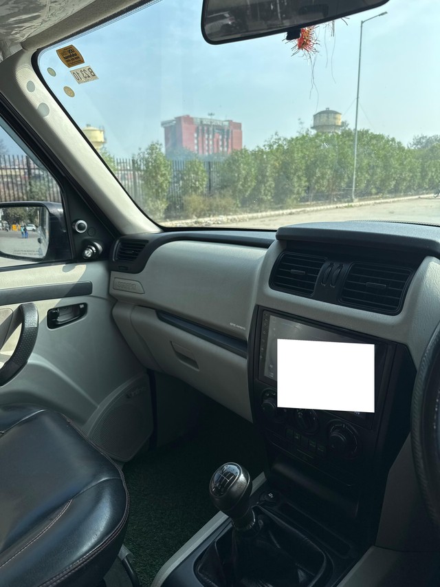 Second-hand 2020 Mahindra Scorpio S7 140 BSIV for sale in Lucknow-12