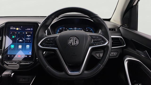 Second-hand 2020 MG Hector Sharp DCT for sale in Chennai-12