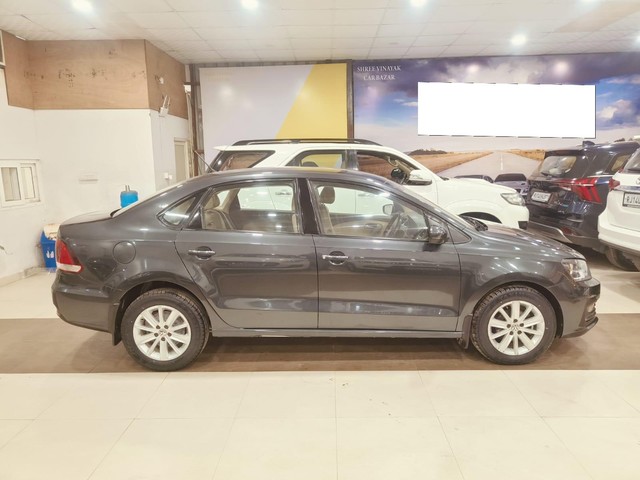 Second-hand 2016 Volkswagen Vento 1.5 TDI Highline AT for sale in Jaipur-1
