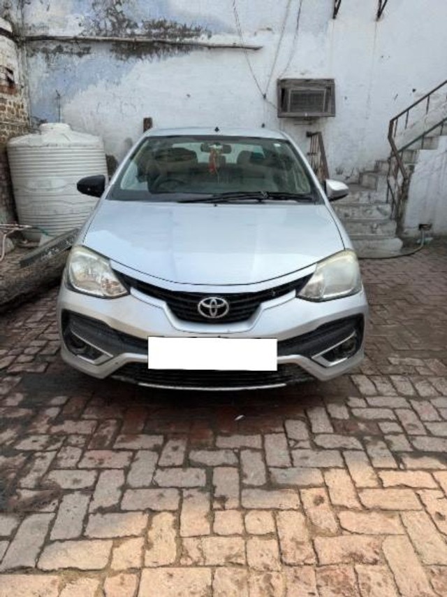 Toyota Etios GD Second-hand 2017 Toyota Etios GD for sale in Hodal-0