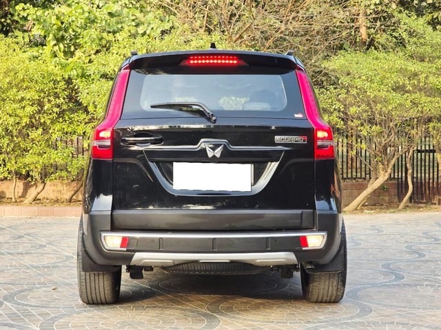 Second-hand 2025 Mahindra Scorpio N Z8 Select AT for sale in New Delhi-2