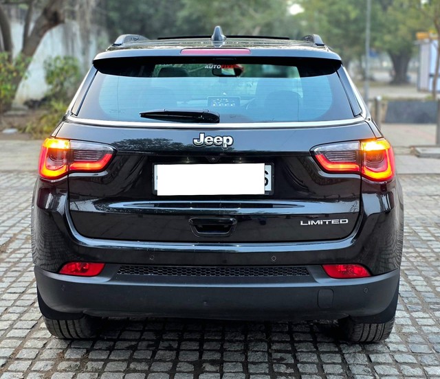Second-hand 2022 Jeep Compass 1.4 Limited Opt DCT BSVI for sale in New Delhi-2