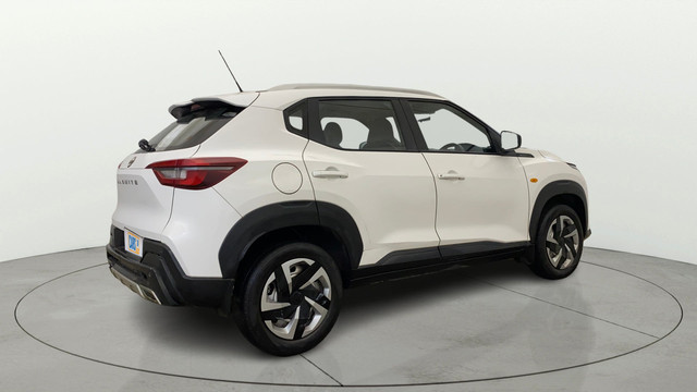 Second-hand 2022 Nissan Magnite XE BSVI for sale in Gurgaon-2