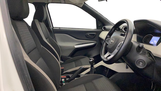 Second-hand 2022 Nissan Magnite XE BSVI for sale in Gurgaon-15