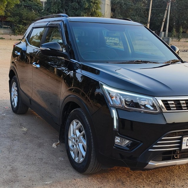 Second-hand 2022 Mahindra XUV300 W8 Diesel BSVI for sale in New Delhi-20