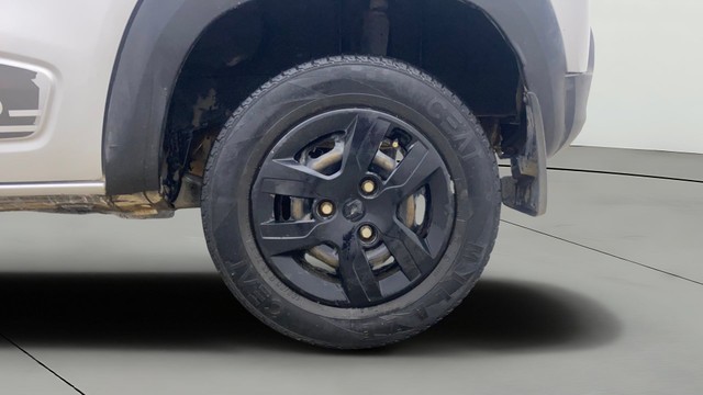 Second-hand 2018 Renault KWID 1.0 RXT for sale in Bangalore-26