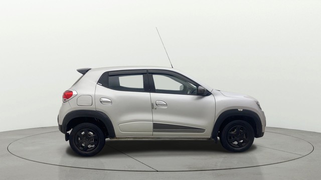 Second-hand 2018 Renault KWID 1.0 RXT for sale in Bangalore-1