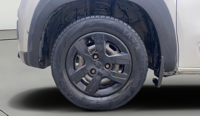 Second-hand 2018 Renault KWID 1.0 RXT for sale in Bangalore-25