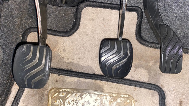 Second-hand 2018 Renault KWID 1.0 RXT for sale in Bangalore-14