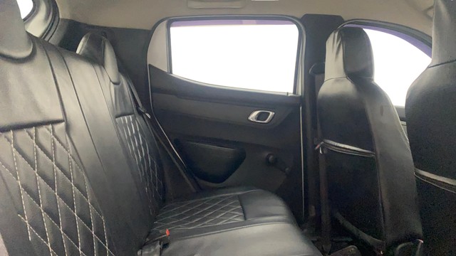 Second-hand 2018 Renault KWID 1.0 RXT for sale in Bangalore-16