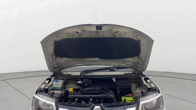 Second-hand 2018 Renault KWID 1.0 RXT for sale in Bangalore-9