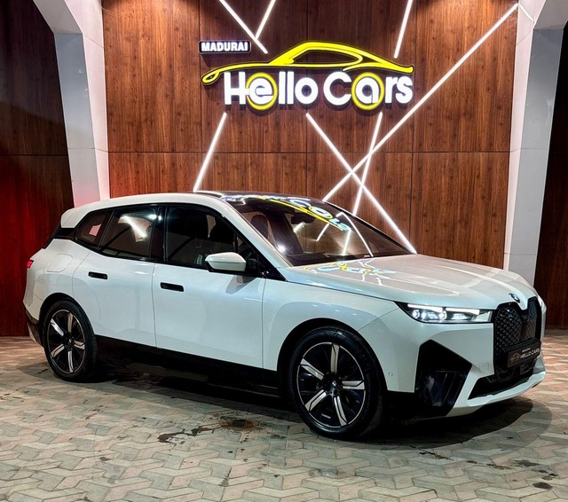 Second-hand 2022 BMW iX xDrive40 for sale in Madurai-7