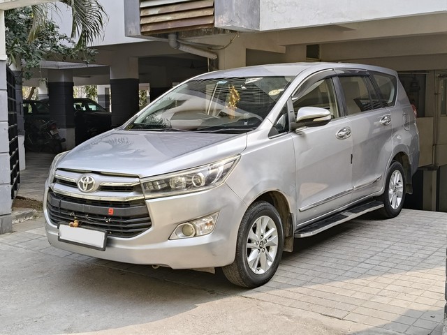 Second-hand 2016 Toyota Innova Crysta 2.4 VX MT 8S BSIV for sale in Hyderabad-2