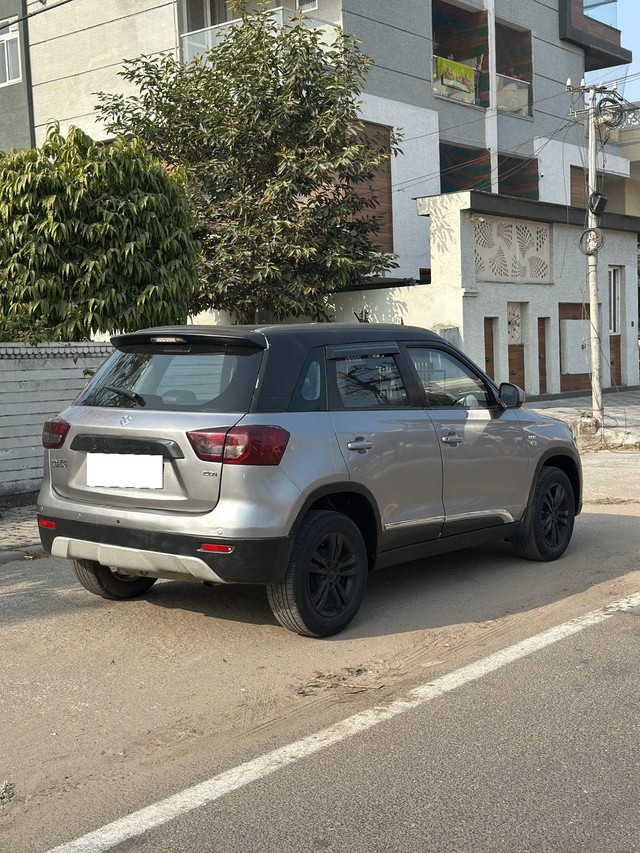 Second-hand 2017 Maruti Vitara Brezza ZDi for sale in Jaipur-6