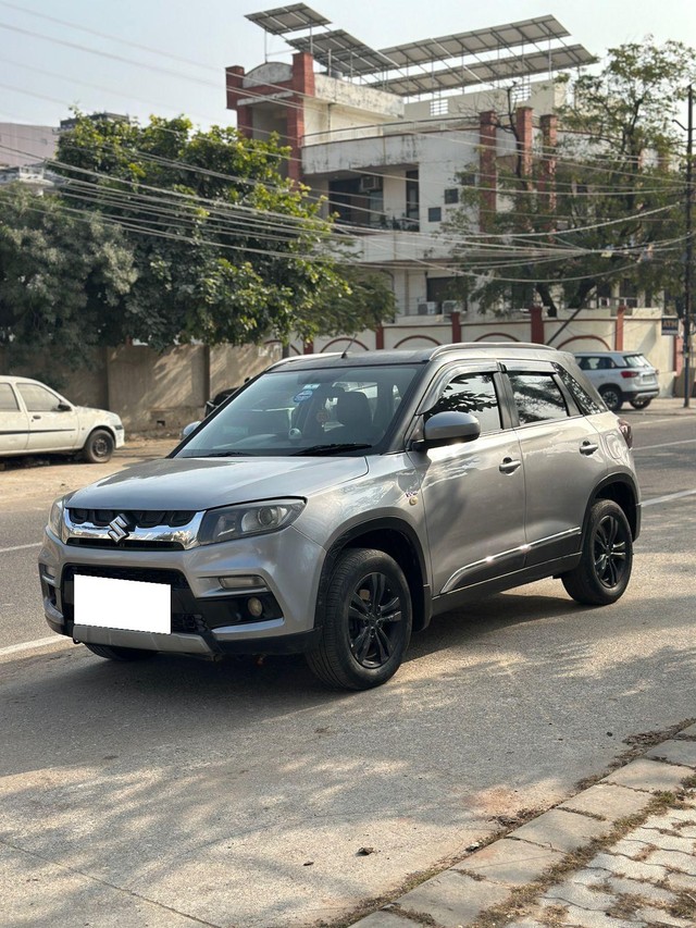 Second-hand 2017 Maruti Vitara Brezza ZDi for sale in Jaipur-2