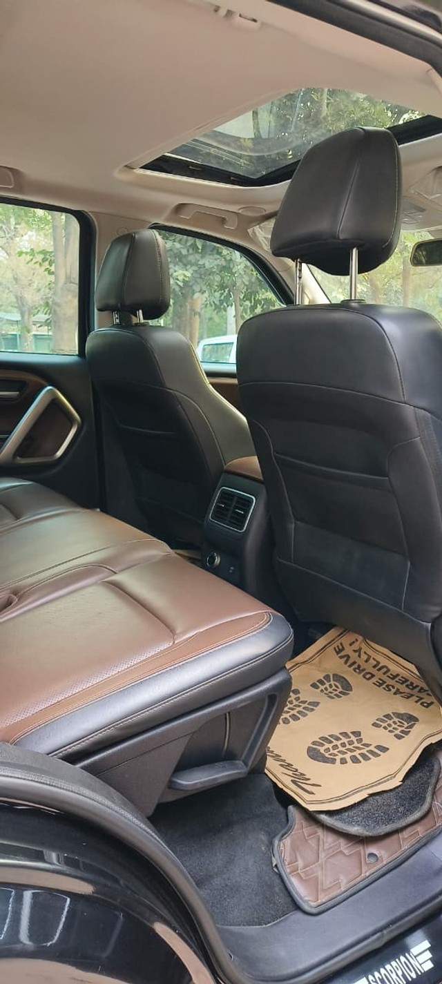 Second-hand 2024 Mahindra Scorpio N Z8 Diesel AT for sale in New Delhi-15