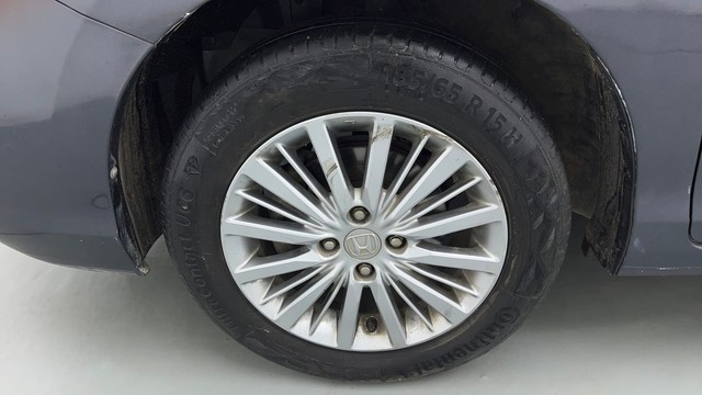 Second-hand 2022 Honda City 1.5 V MT Exclusive for sale in Ghaziabad-20