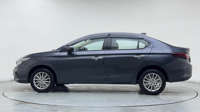 Second-hand 2022 Honda City 1.5 V MT Exclusive for sale in Ghaziabad-6