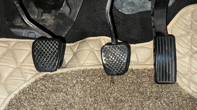 Second-hand 2022 Honda City 1.5 V MT Exclusive for sale in Ghaziabad-14