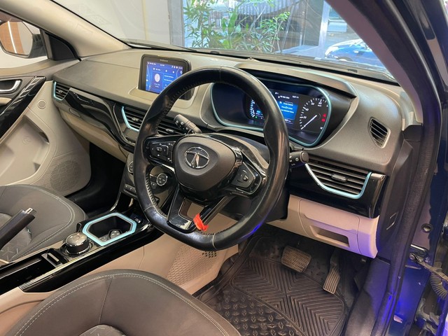 Second-hand 2022 Tata Nexon EV XZ Plus for sale in Mumbai-6