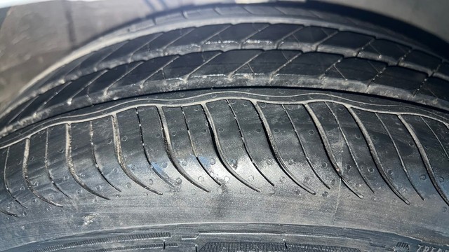 Second-hand 2016 Volkswagen Polo Petrol Highline 1.2L for sale in Ghaziabad-23