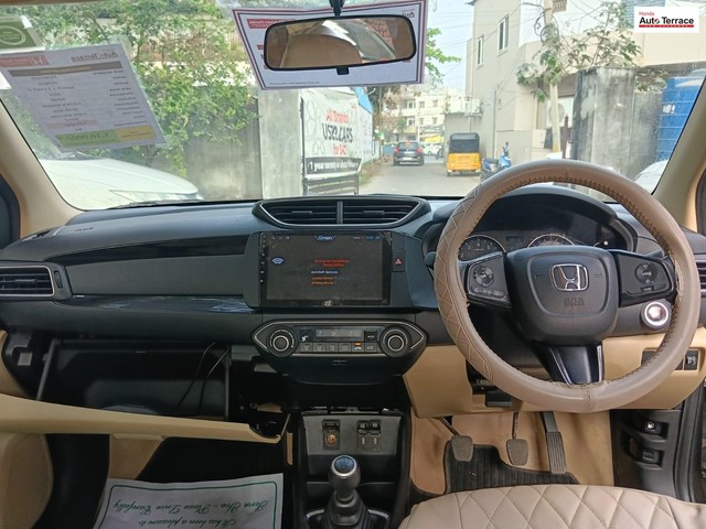 Second-hand 2018 Honda Amaze V CVT Diesel BSIV for sale in Hyderabad-3