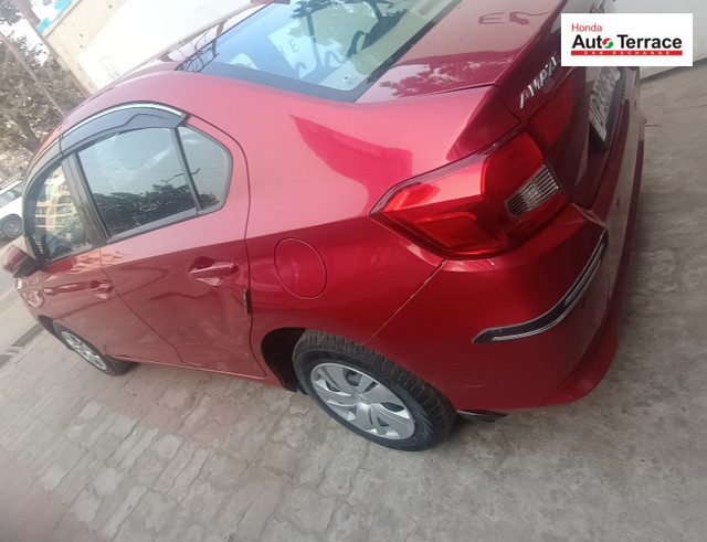 Second-hand 2019 Honda Amaze S Diesel for sale in Lucknow-4