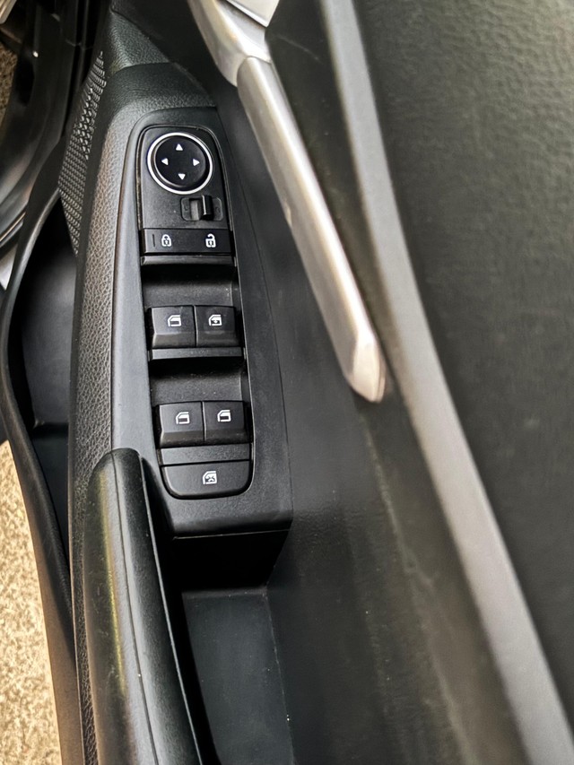 Second-hand 2020 Kia Seltos HTK G for sale in New Delhi-8