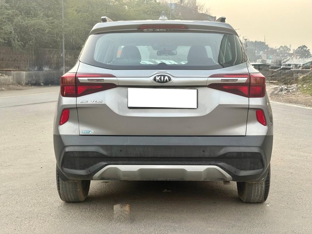Second-hand 2020 Kia Seltos HTK G for sale in New Delhi-2