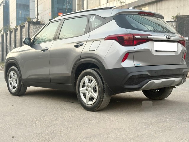 Second-hand 2020 Kia Seltos HTK G for sale in New Delhi-3