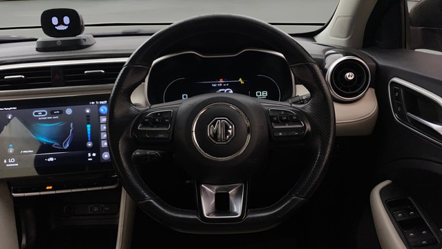 Second-hand 2022 MG Astor Sharp EX BSVI for sale in Chennai-12