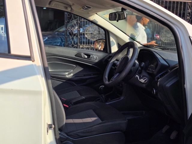 Second-hand 2020 Ford Ecosport 1.5 Diesel Ambiente for sale in Kolkata-6