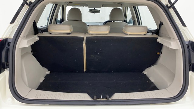 Second-hand 2020 Mahindra XUV300 W6 BSIV for sale in Ahmedabad-19