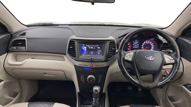 Second-hand 2020 Mahindra XUV300 W6 BSIV for sale in Ahmedabad-10