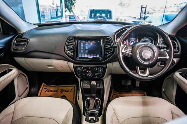 Second-hand 2019 Jeep Compass 1.4 Limited Plus BSIV for sale in New Delhi-12